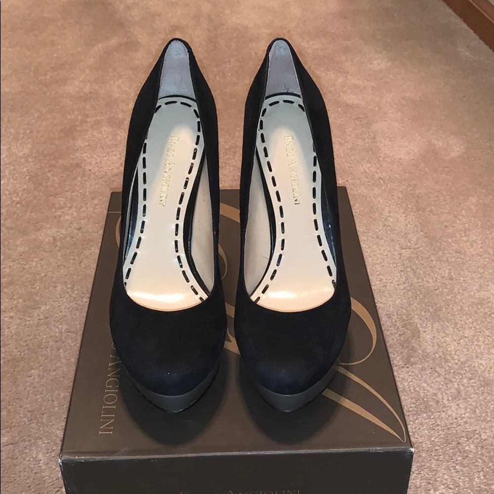 Enzo Angiolini black and grey pumps